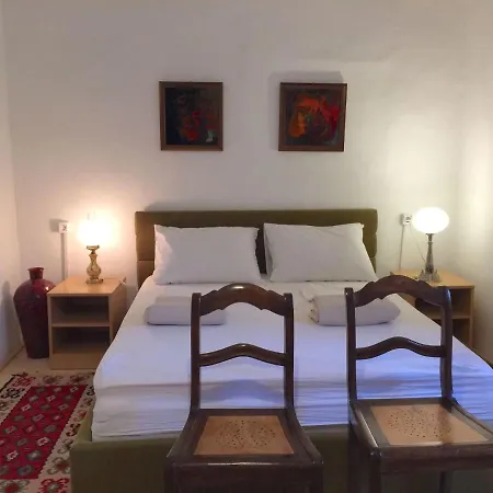 Brac, Supetar, Art House, Dreamy Dalmatian Vacation Home, 80m From Sea Holiday home *