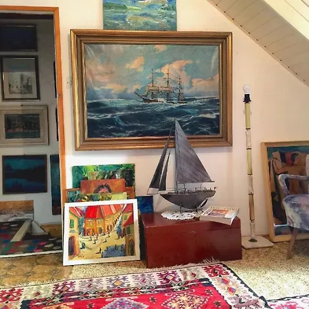 Art House, Brac,