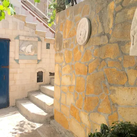 Holiday home Brac, Supetar, Art House, Dreamy Dalmatian Vacation Home, 80m From Sea Supetar