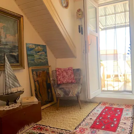 Brac, Supetar, Art House, Dreamy Dalmatian Vacation Home, 80m From Sea *