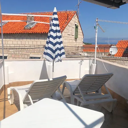 Brac, Supetar, Art House, Dreamy Dalmatian Vacation Home, 80m From Sea