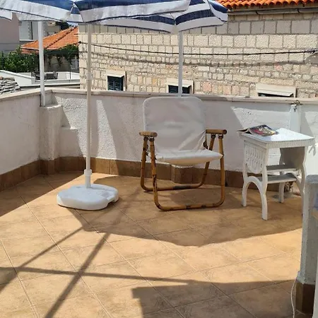 Brac, Supetar, Art House, Dreamy Dalmatian Vacation Home, 80m From Sea Holiday home Supetar