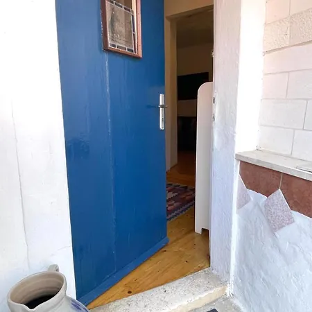Art House, Brac,